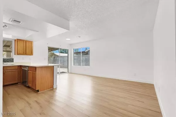 3908 Longfellow ST, Las Vegas, NV 89115