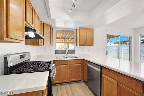 3908 Longfellow ST, Las Vegas, NV 89115