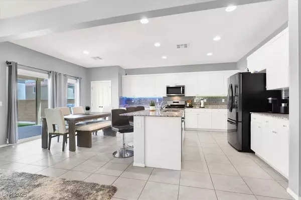 5656 Salt Rock ST, North Las Vegas, NV 89031