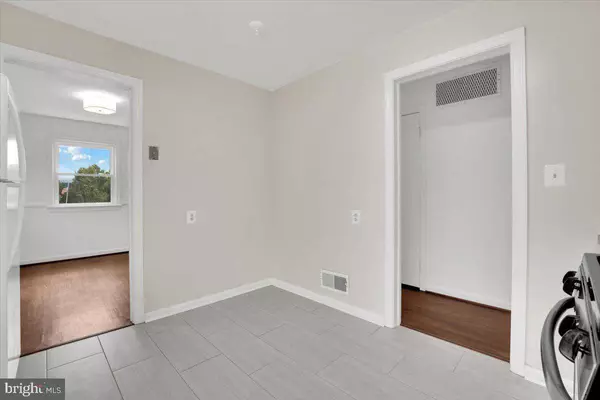 5835 LEBANON RD, Alexandria, VA 22310