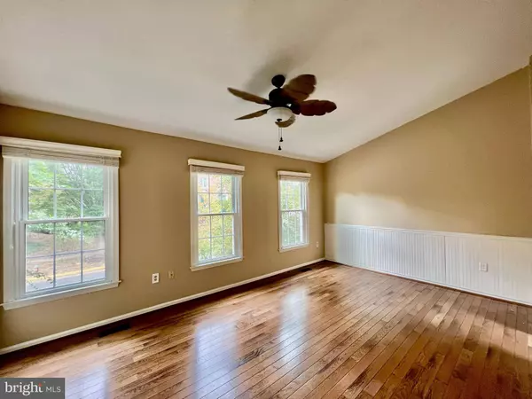 7477 COLLINS MEADE WAY, Alexandria, VA 22315