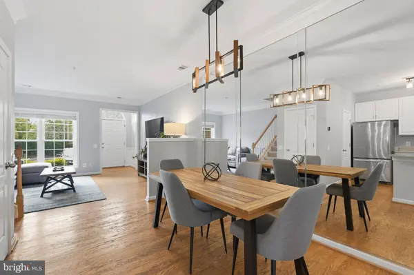 1717 BRADDOCK PL, Alexandria, VA 22302