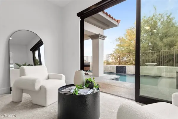 10 Camino La Venta CT, Henderson, NV 89011