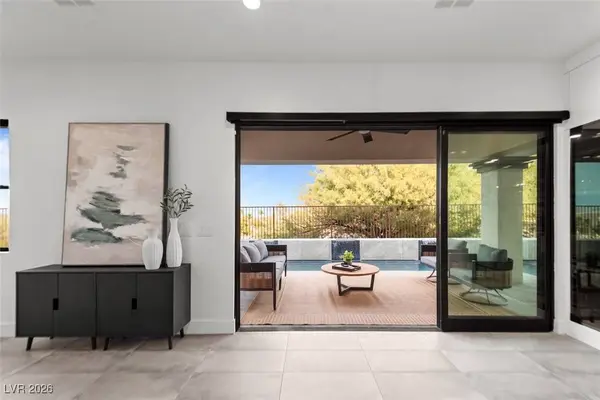 10 Camino La Venta CT, Henderson, NV 89011