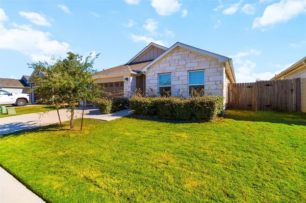 7407 Grenadine Bloom BND, Del Valle, TX 78617
