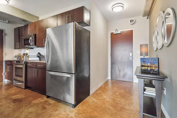 800 Brazos ST #803, Austin, TX 78701