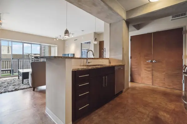 800 Brazos ST #803, Austin, TX 78701