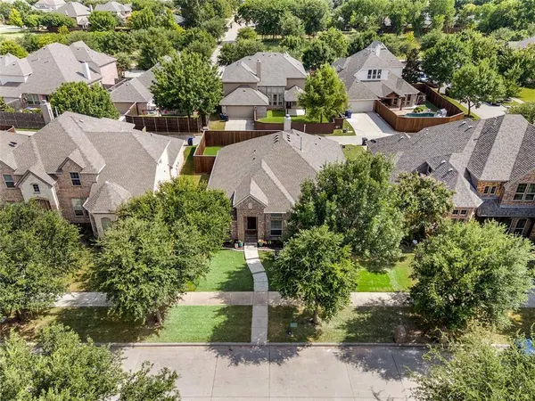 15841 River Glen Drive, Frisco, TX 75035