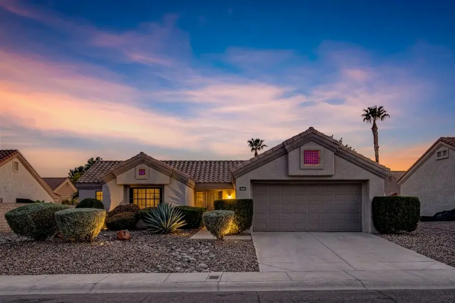 8609 Linderwood Dr, Las Vegas, NV 89134-8657