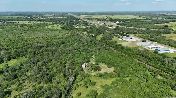 14589 RAILROAD ST, Lytle, TX 78052