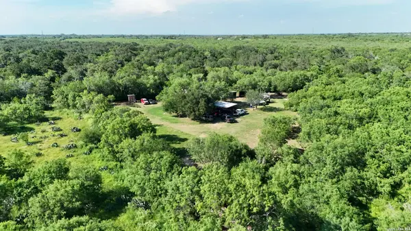 14589 RAILROAD ST, Lytle, TX 78052