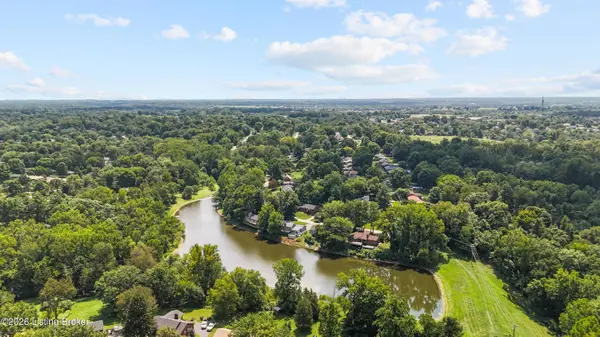 1225 Hollendale WAY, Goshen, KY 40026