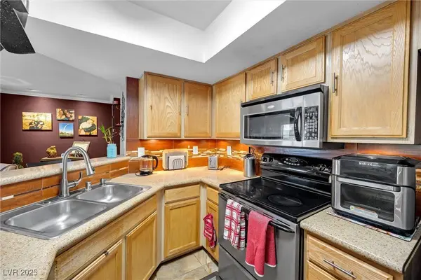 8600 W Charleston Boulevard #2078, Las Vegas, NV 89117