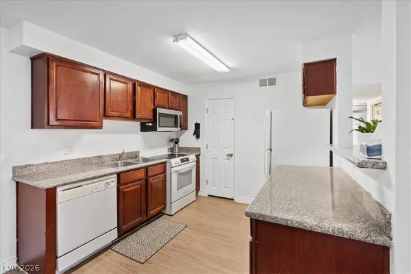 2451 N Rainbow BLVD #2127, Las Vegas, NV 89108