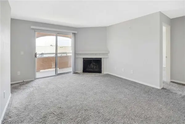220 Mission Catalina LN #207, Las Vegas, NV 89107