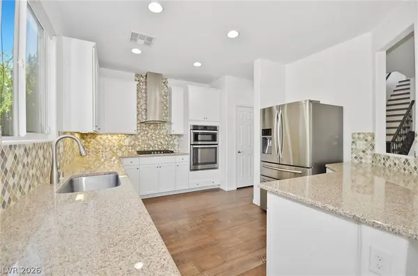 11320 Nalleta Springs ST, Las Vegas, NV 89141