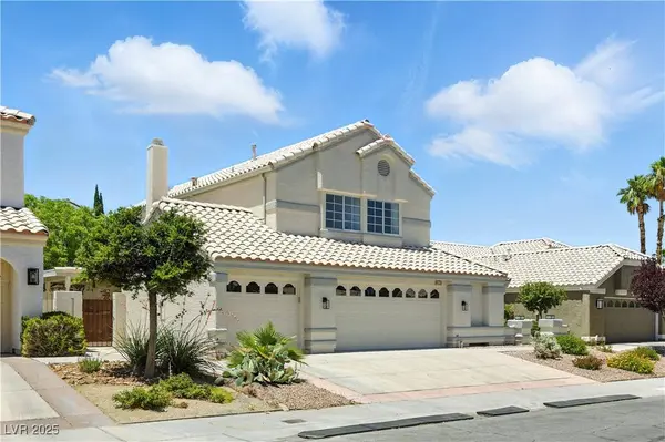 2105 Madagascar LN, Las Vegas, NV 89117