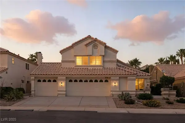 2105 Madagascar LN, Las Vegas, NV 89117