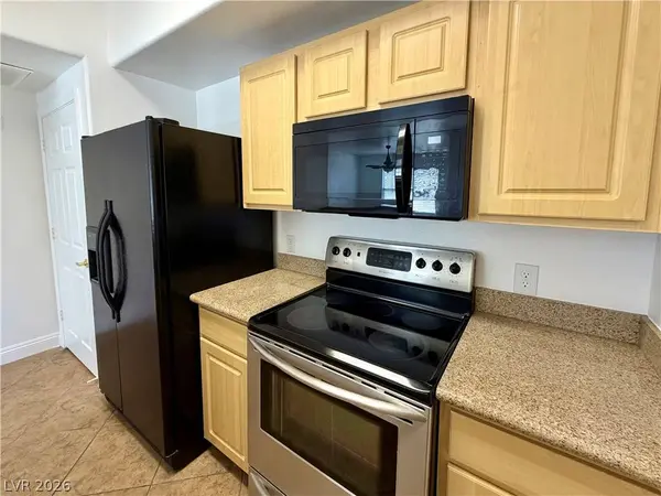 8000 Badura AVE #1026, Las Vegas, NV 89113
