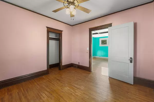 145 E Burnett Street, Beaver Dam, WI 53916