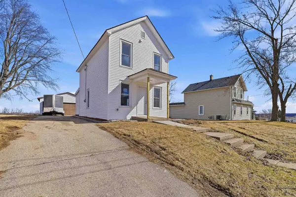170 S High Street, Mayville, WI 53050