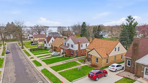 612 W Mackie Street, Beaver Dam, WI 53916