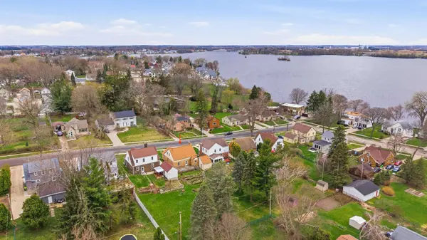 612 W Mackie Street, Beaver Dam, WI 53916