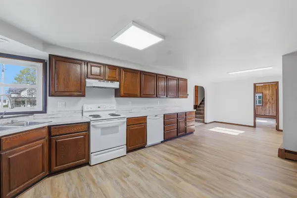 370 N Main Street, Juneau, WI 53039