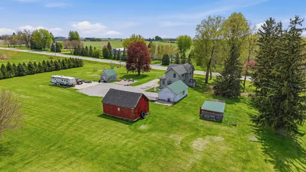 W7892 W County W Road, Beaver Dam, WI 53916