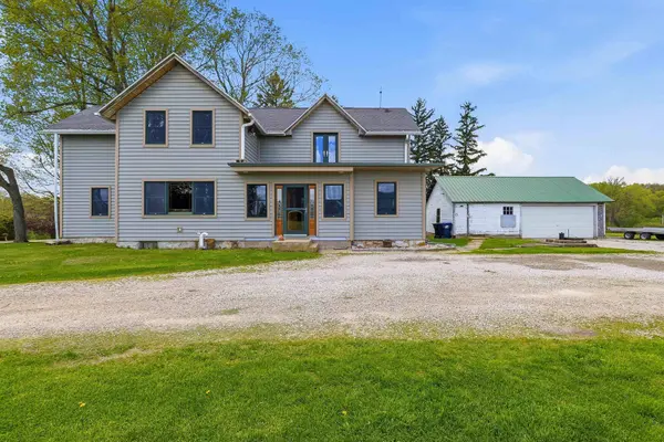 W7892 W County W Road, Beaver Dam, WI 53916