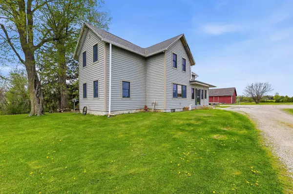 W7892 W County W Road, Beaver Dam, WI 53916