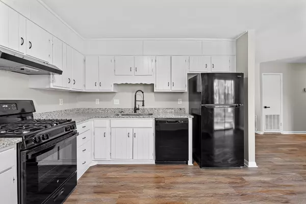 Fairburn, GA 30213-3178,6955 Hassana Ln