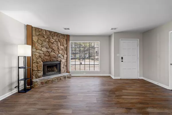 Fairburn, GA 30213-3178,6955 Hassana Ln