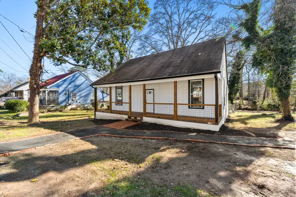 41 Wilcoxon St, Newnan, GA 30263-1451
