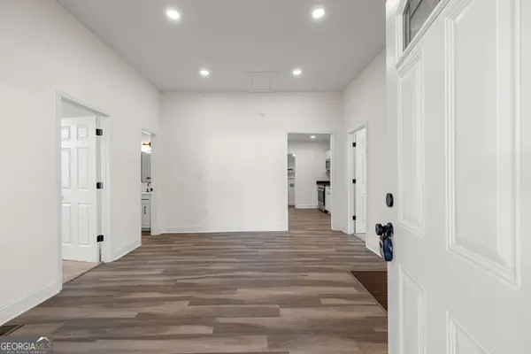 41 Wilcoxon ST, Newnan, GA 30263