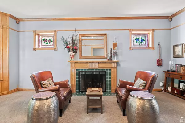 377 N CENTER ST W, Salt Lake City, UT 84103