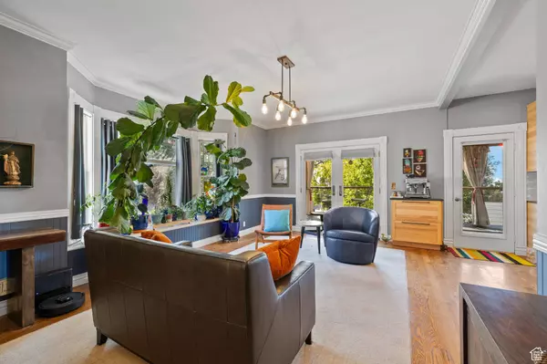 377 N CENTER ST W, Salt Lake City, UT 84103