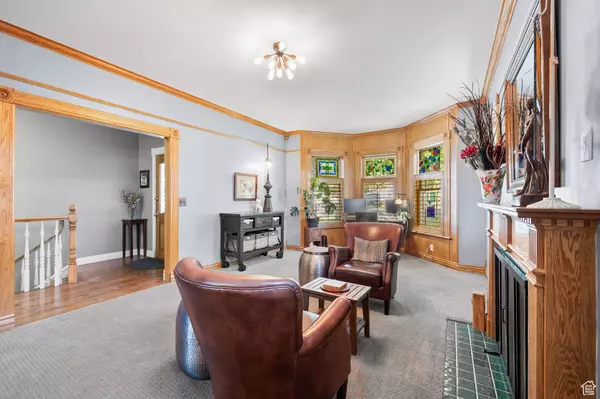 377 N CENTER ST W, Salt Lake City, UT 84103