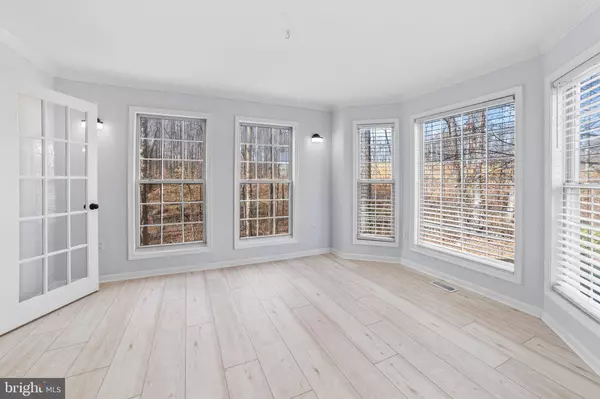 33 KIMBERLY DR, Stafford, VA 22554