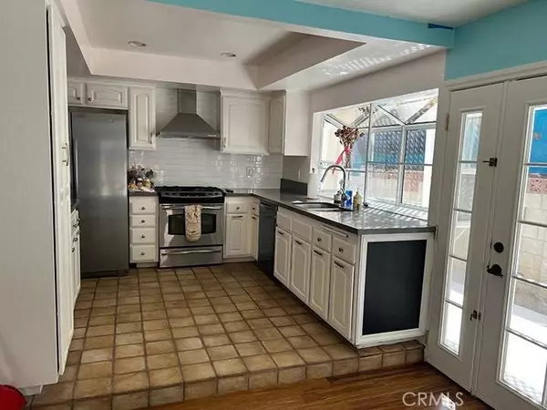 29315 Melia WAY, Canyon Country, CA 91387