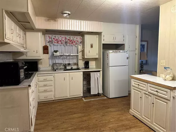 21001 Plummer #95, Chatsworth, CA 91311