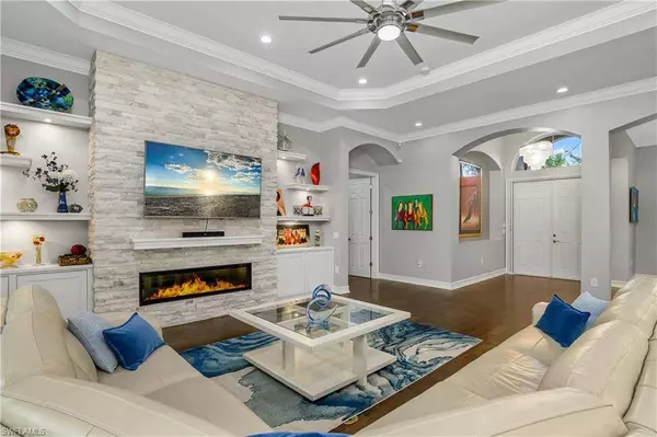 1717 Whittling CT, Fort Myers, FL 33901