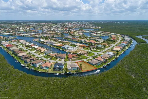 665 Macedonia DR, Punta Gorda, FL 33950