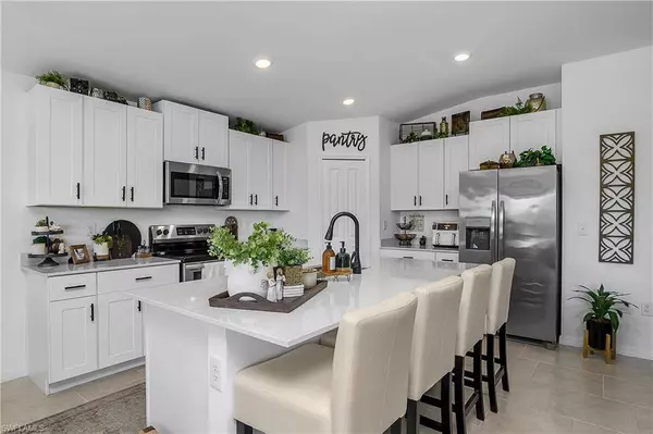 4094 San Clemente CT, North Fort Myers, FL 33917