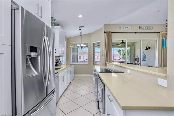 680 Lalique CIR #1205, Naples, FL 34119