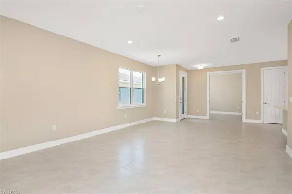 1033 Tranquil Brook DR, Naples, FL 34114