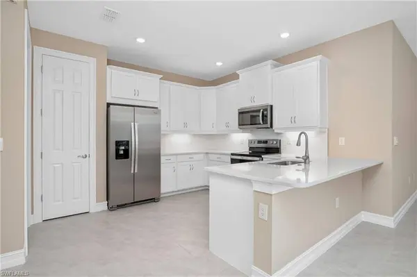 1033 Tranquil Brook DR, Naples, FL 34114