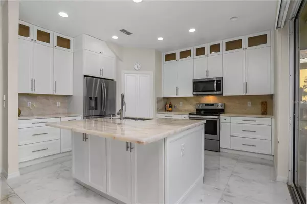 10125 N GOLDEN ELM DR, Estero, FL 33928