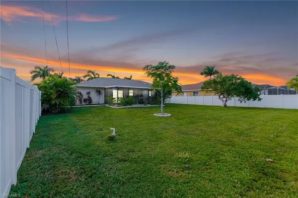 3601 Surfside BLVD, Cape Coral, FL 33914