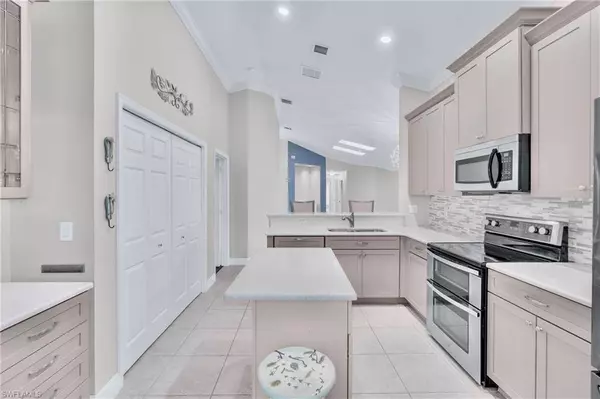 20001 Serene Meadow LN, Estero, FL 33928